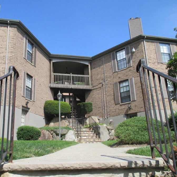 Inwood homes and walkways